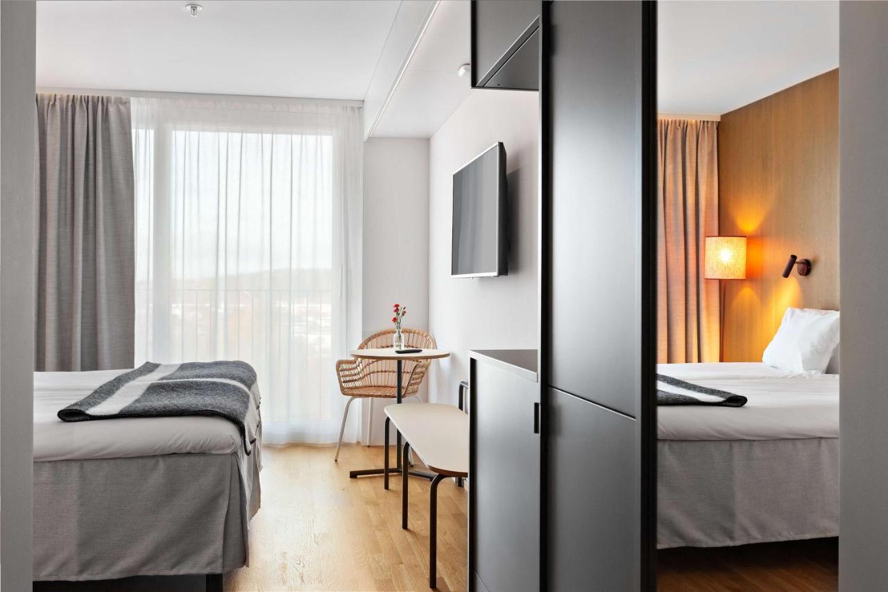 Best Western Plus Ten Hotel Upplands-Väsby Buitenkant foto