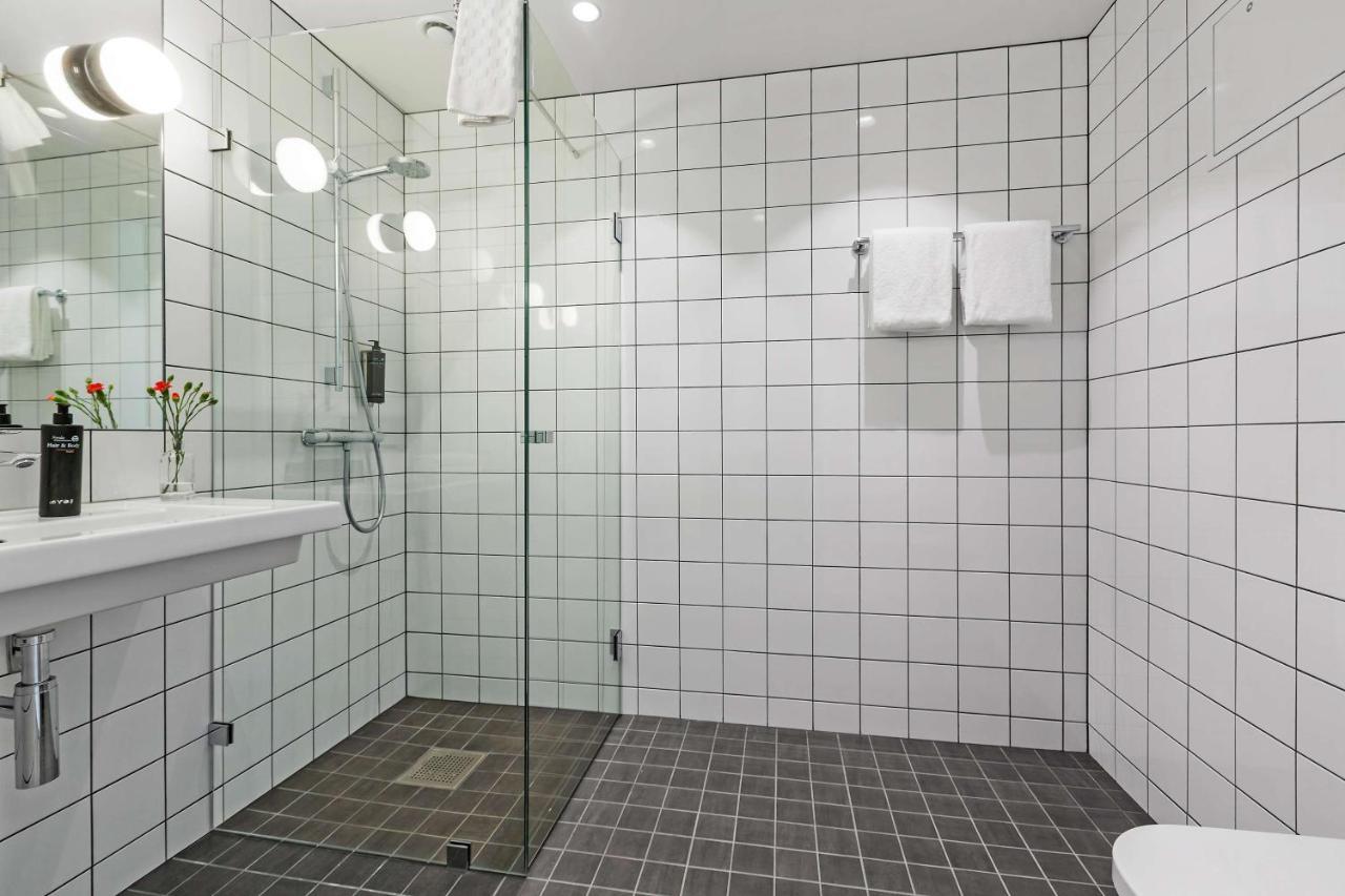 Best Western Plus Ten Hotel Upplands-Väsby Buitenkant foto