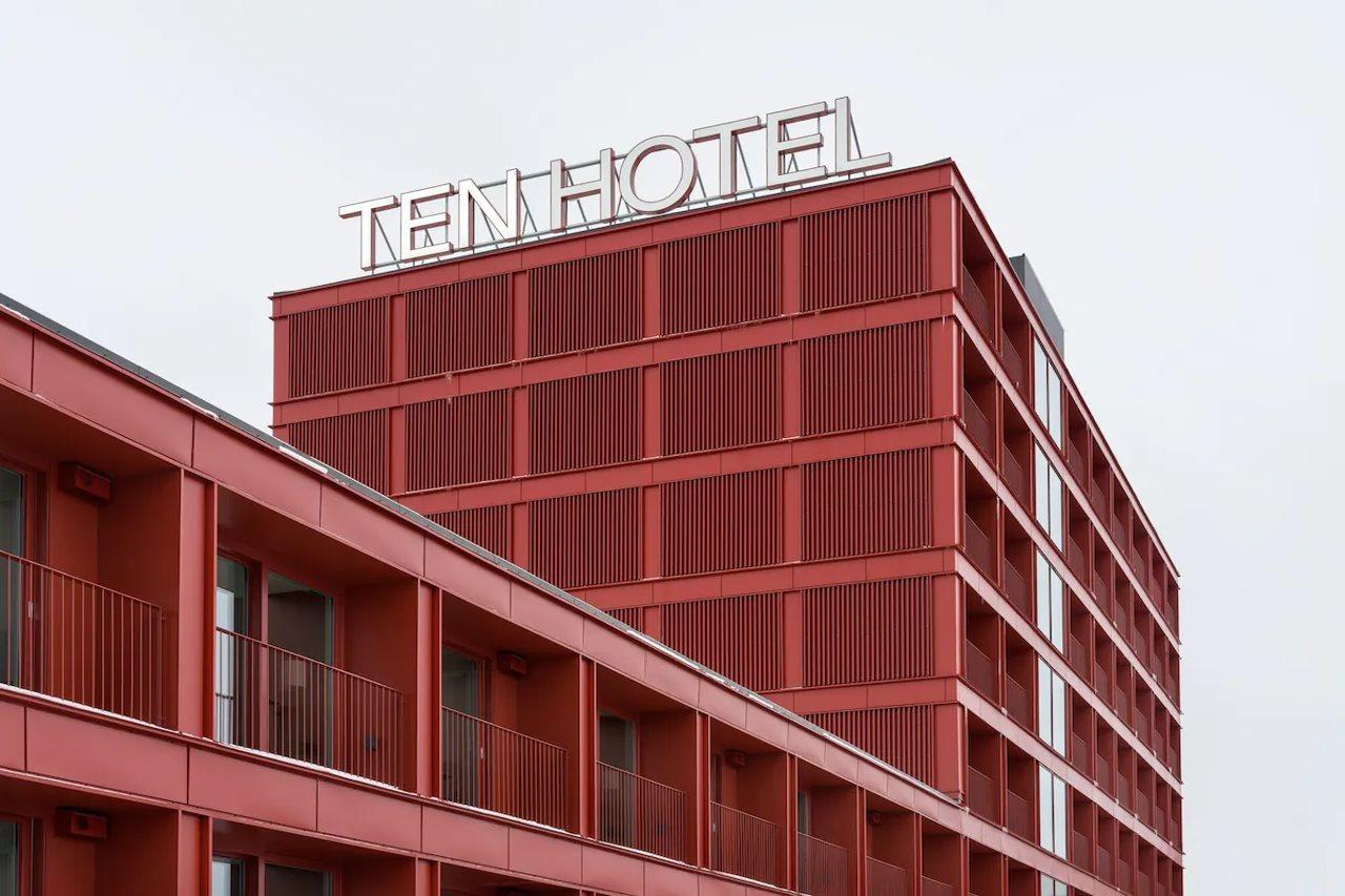 Best Western Plus Ten Hotel Upplands-Väsby Buitenkant foto
