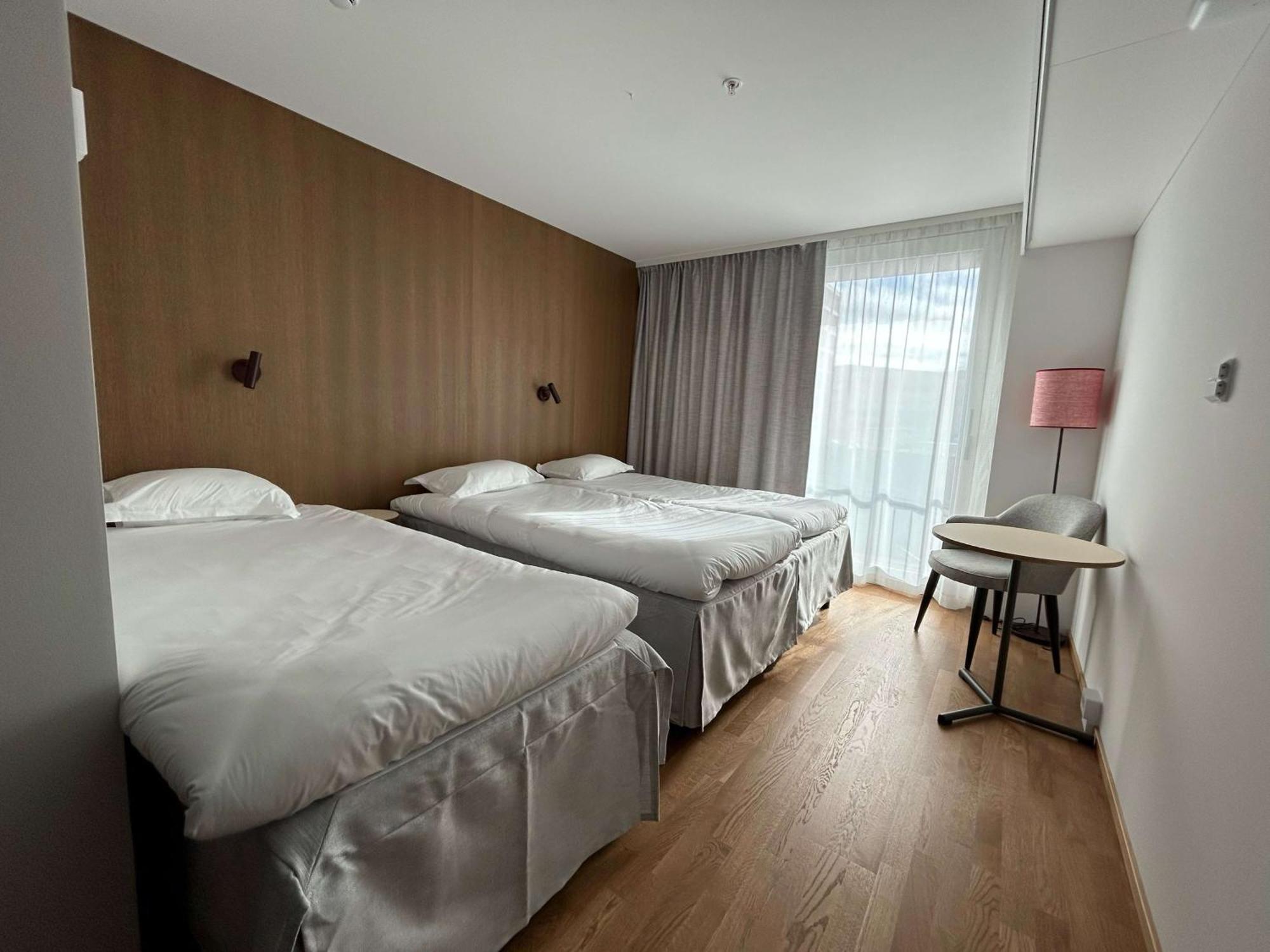Best Western Plus Ten Hotel Upplands-Väsby Buitenkant foto